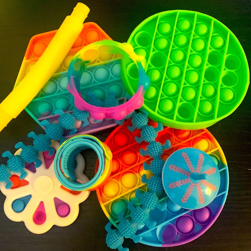 9 fidgets! Brand new 😁